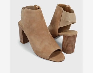 Vaneli Bethan Peep Toe Heel, Camel Suede VANELI