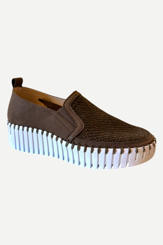 Isle Jacobsen Tulip Platform, Chestnut