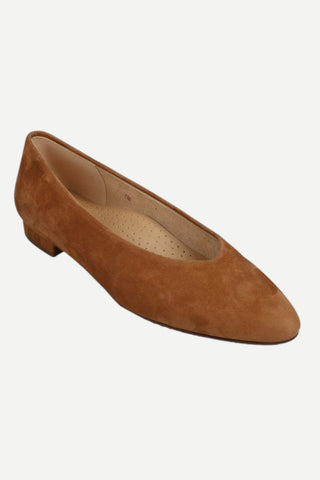 Vaneli Gracie Suede Flat, Russet