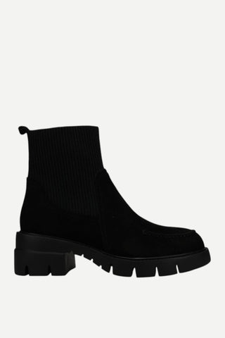 Vaneli Nalda, Black