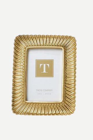 Two's Company Sculpted Scalloped Plume Gold Photo Frame, 4x6