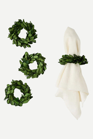 Two's Company Boxwood Wreath Napkin Rings, (4)