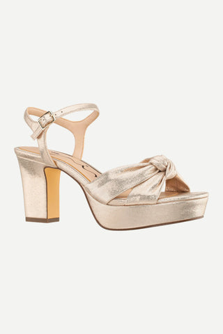 Nina Floren Heel, Platino