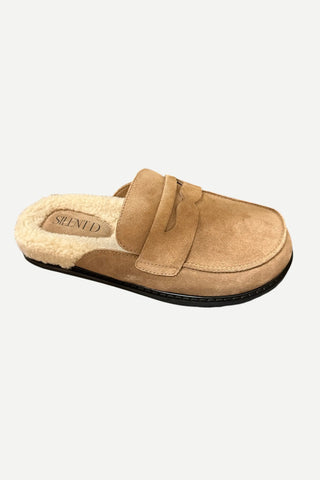 Silent D Versha Slipper, Taupe