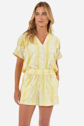 Livro Pool Shorts, Buttercup